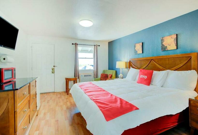 Стандартный Номер Кровать Кинг, Rose S Motel