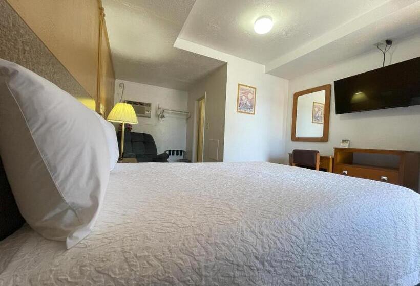 Номер Стандарт, El Camino Motel