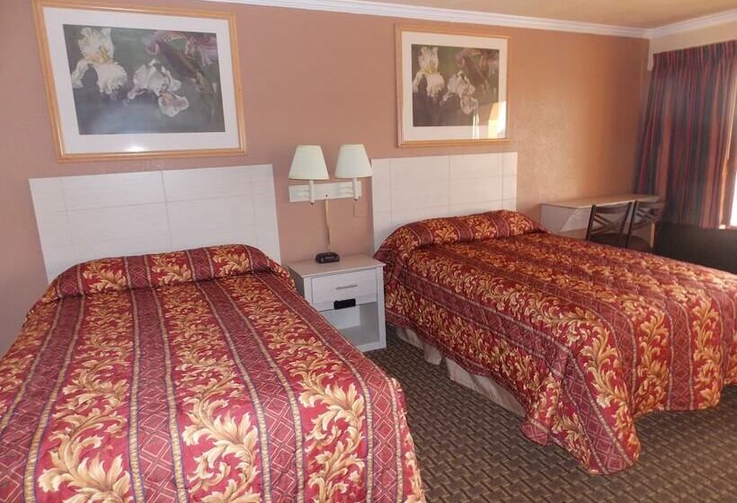 Номер Стандарт 2 Двуспальные Кровати, River Valley Motor Inn