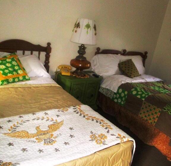 Номер Стандартный Кровать Куин, Virginia City Inn