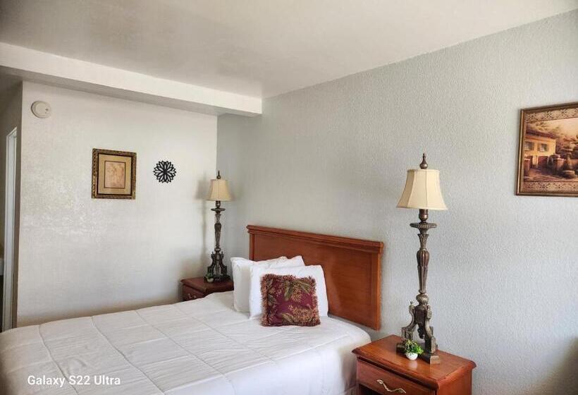 Номер Стандарт, Rose S Motel