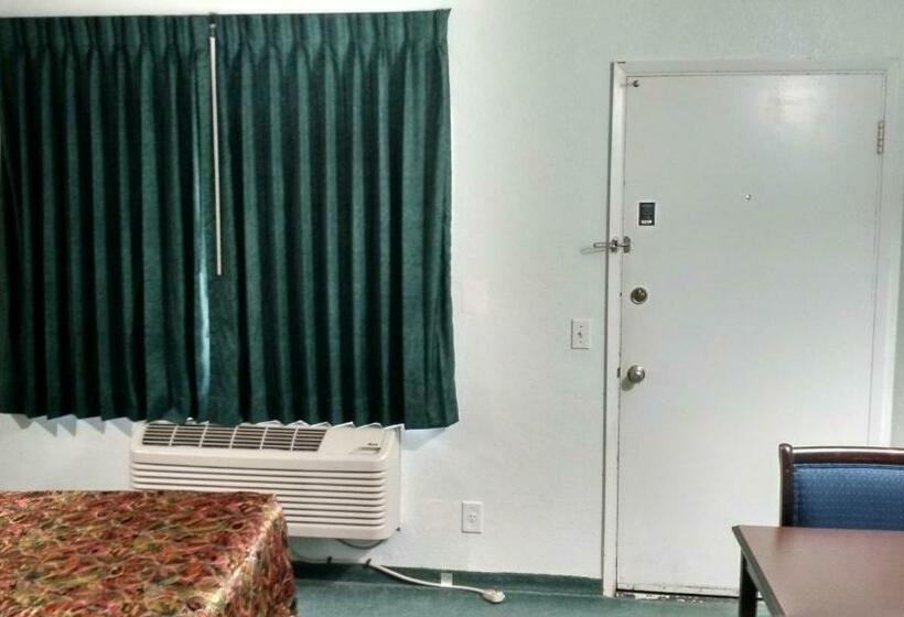 Номер Стандарт, El Rancho Motel
