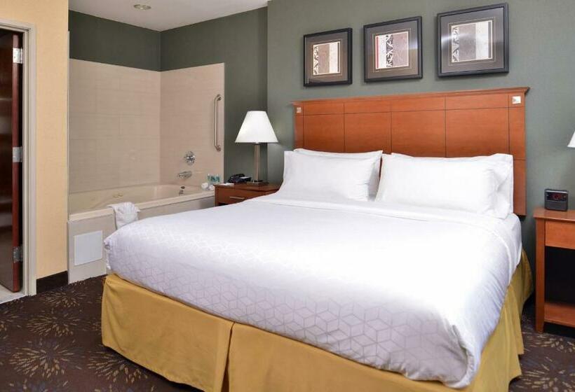 Люкс Кровать Кинг, Holiday Inn Express Hotel & Suites West Chester, An Ihg