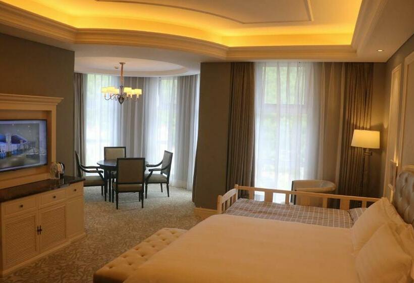 Семейный Номер Deluxe, Yinrun Jinjiang Castle
