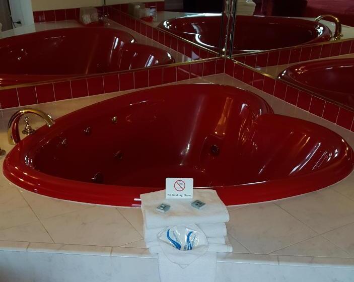 Suite z Hydromasażem, New Relax Inn Bridgeview