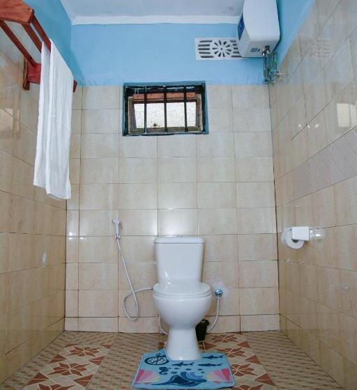 اتاق استاندارد یک نفره, Travellers Home