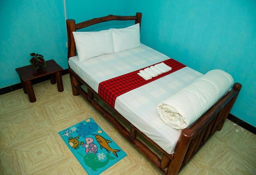 اتاق استاندارد با تخت بزرگ, Travellers Home