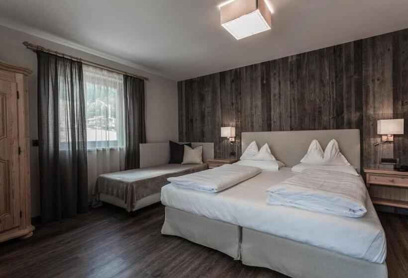 Номер Стандарт Трехместный, Garni Villa Park