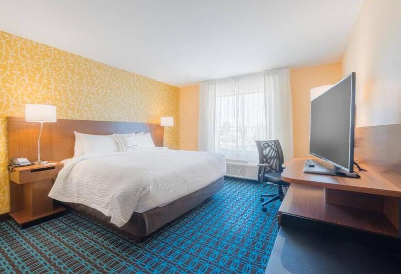 스탠다드 룸 킹사이즈 침대, Fairfield Inn & Suites By Marriott Gaylord