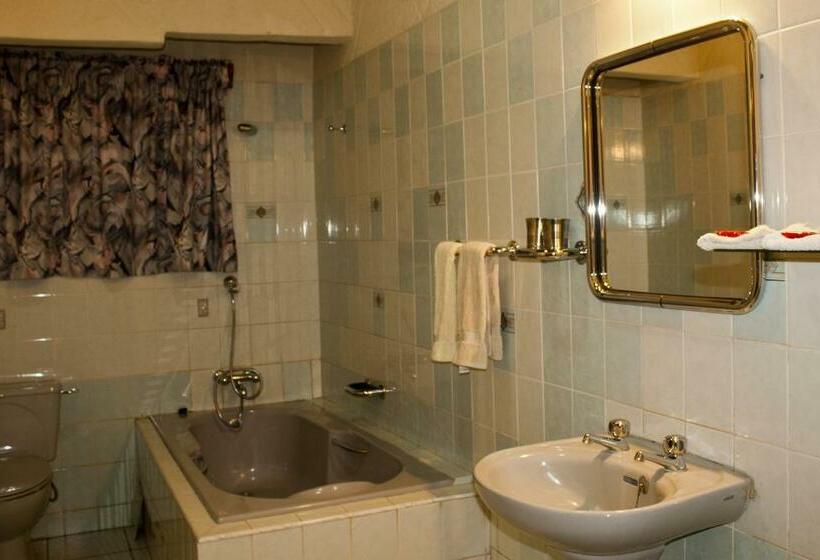 Номер Deluxe, Four Villages Inn