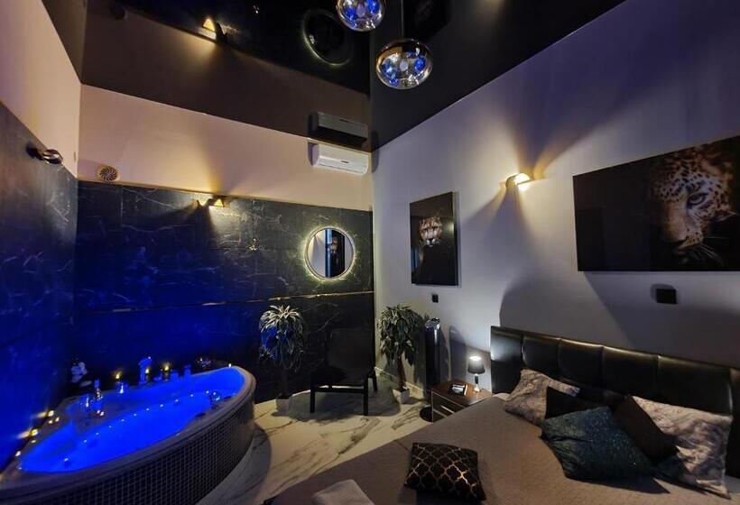 سوییت لوکس, Apartament Z Jacuzzi Kraków Rynek
