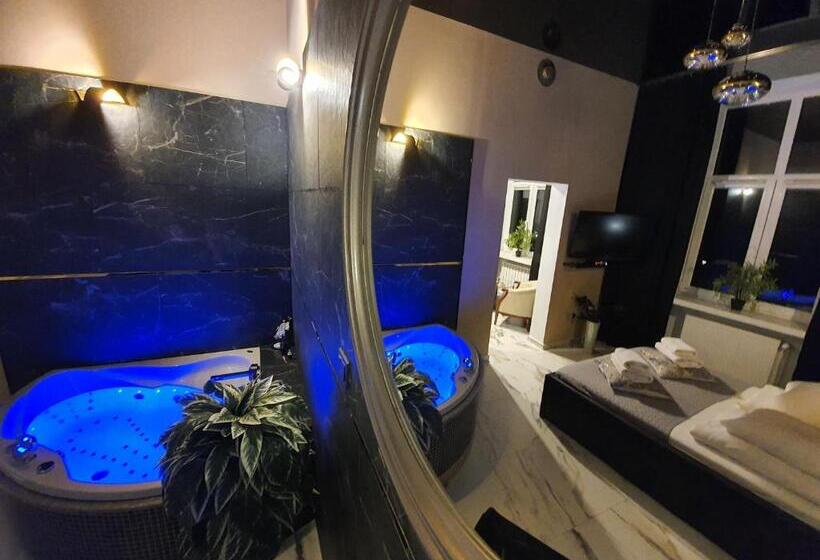 سوییت لوکس, Apartament Z Jacuzzi Kraków Rynek