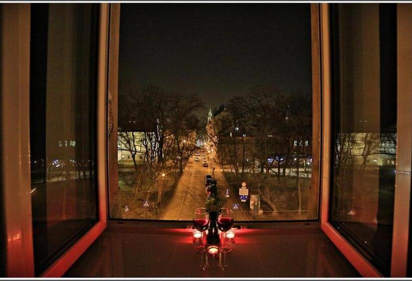 استودیوی استاندارد, Apartament Z Jacuzzi Kraków Rynek