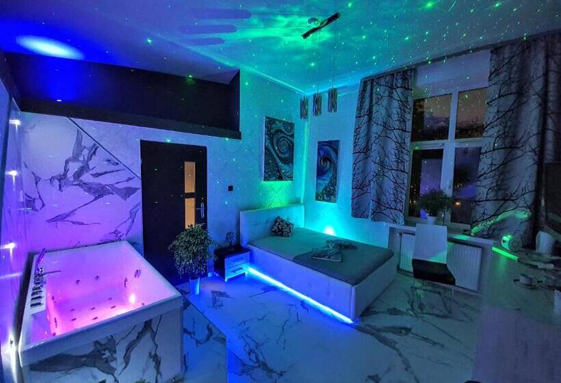 استودیوی استاندارد, Apartament Z Jacuzzi Kraków Rynek