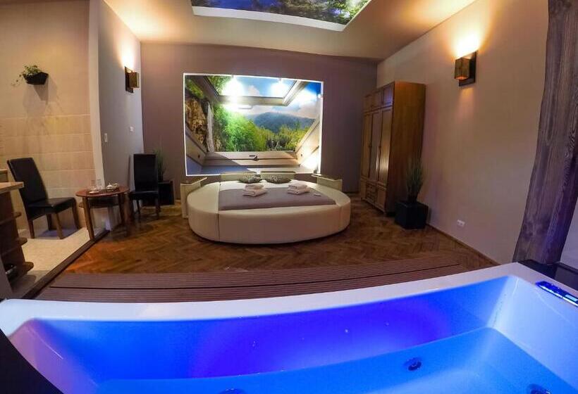 سوئیت با وان آب گرم, Apartament Z Jacuzzi Kraków Rynek
