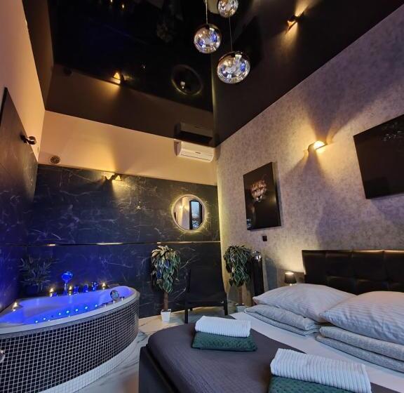 سوییت لوکس, Apartament Z Jacuzzi Kraków Rynek