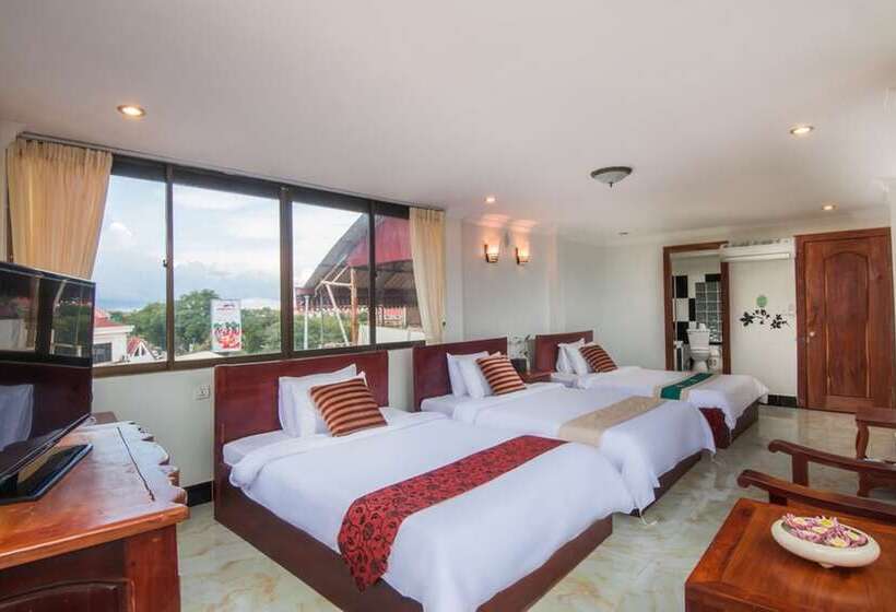 スーペリアトリプルルーム, Angkor Udom Guesthouse
