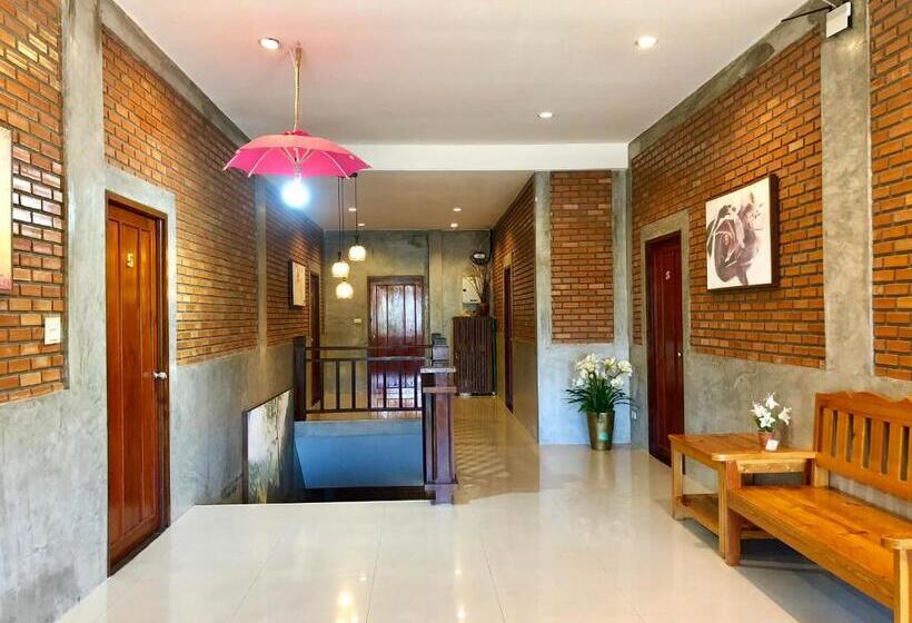 스탠다드 룸 킹사이즈 침대, Home Inn Pai Garden