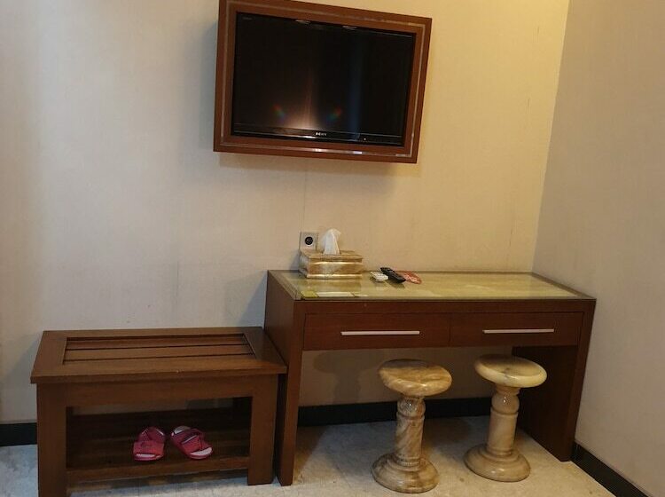 חדר סופריור, Omah Qu Guesthouse Malioboro