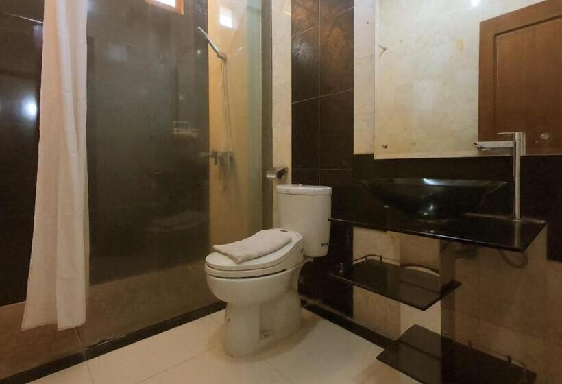 חדר דלוקס, Omah Qu Guesthouse Malioboro