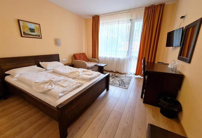 Семейный Номер, Family Hotel Chiflik Hills