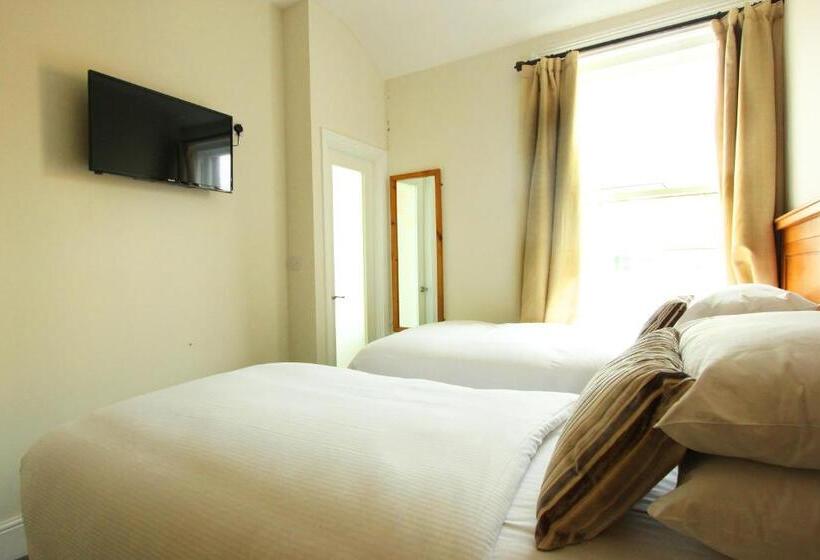 标准间, Eccles Townhouse