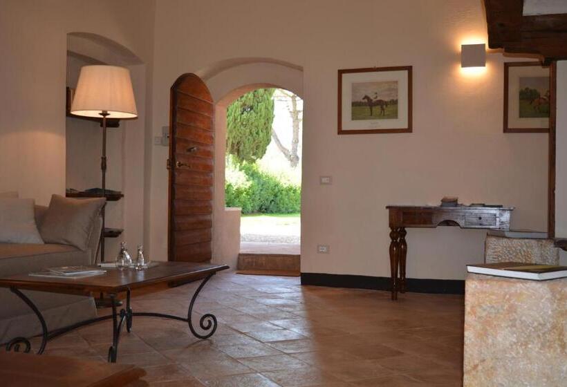 آپارتمان لوکس 1 خوابه, Borgo De Brandi