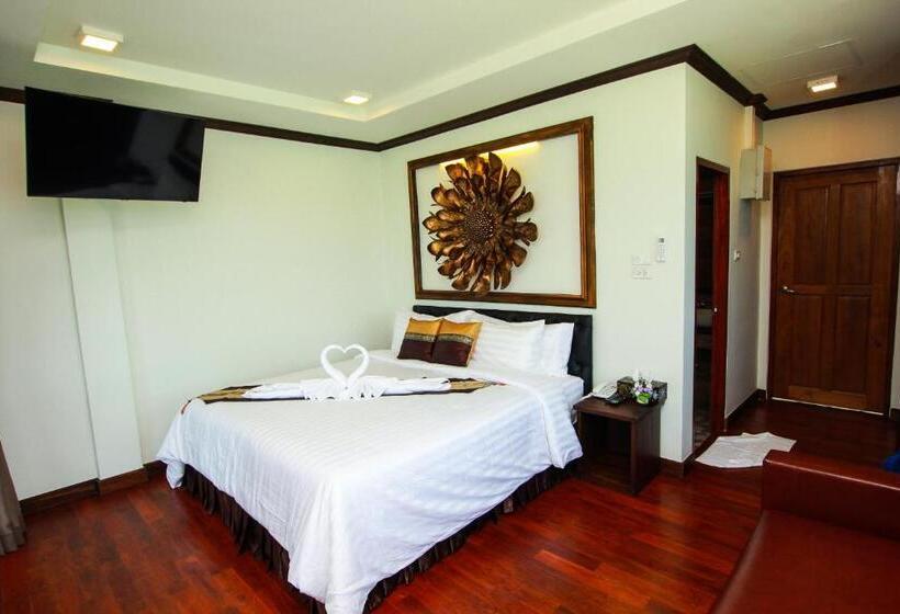 اتاق لوکس با بالکن و چشم‌انداز دریا, Cabana Lipe Beach Resort