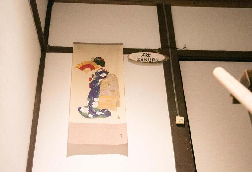 패밀리 룸, Guesthouse Hana Nishijin