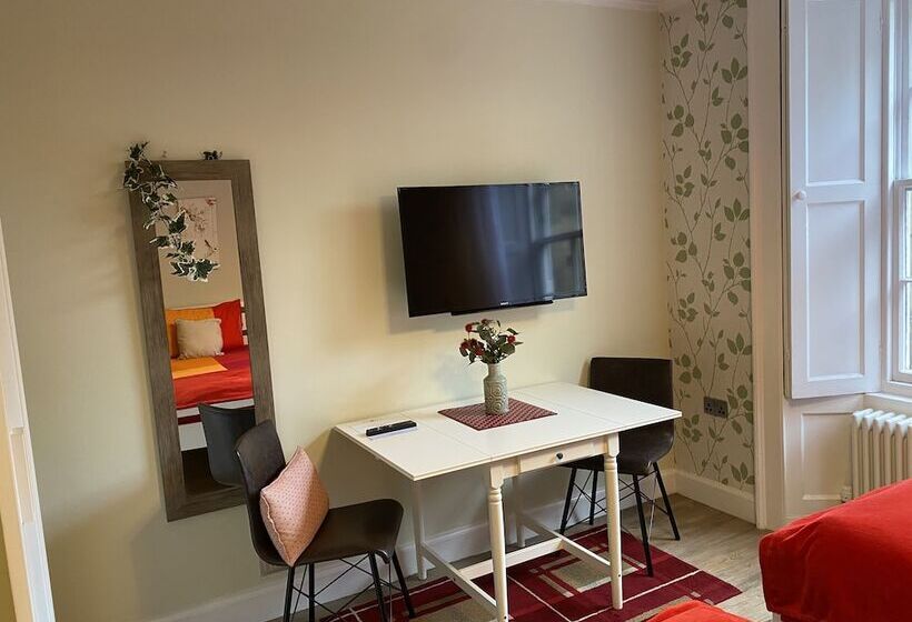Номер Стандарт, Haymarket Apartments