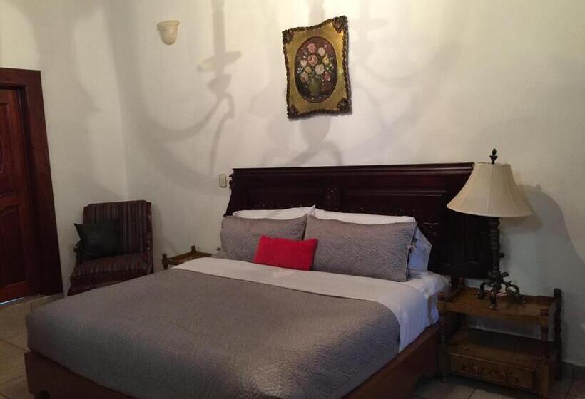 Люкс Кровать Кинг, Mansion Real