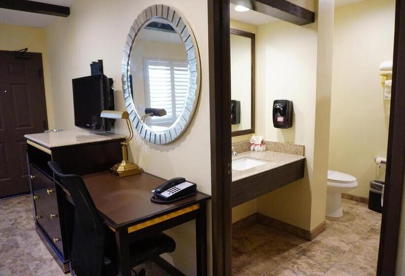 이코노미 룸, Tuscan Garden Inn