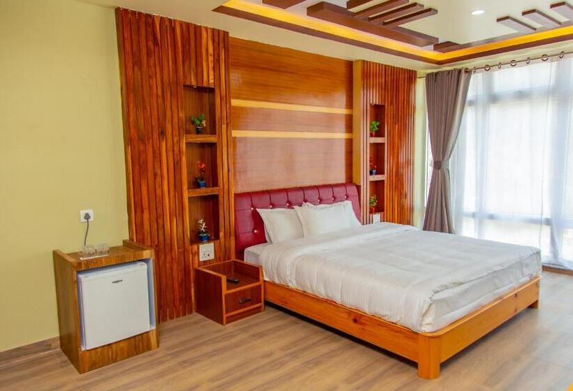 Deluxe Suite King Bed, Gyan Gauri Palace