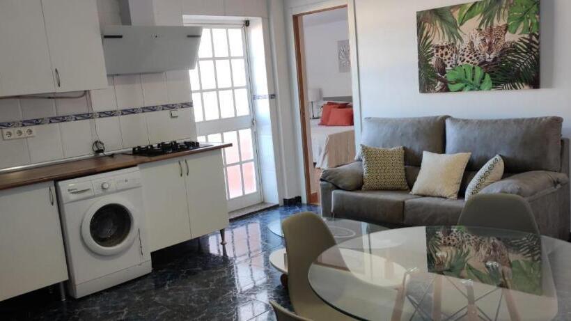 スタンダードルーム, ático 2 Dormitorios Y Apartamento 2 Dormitorios