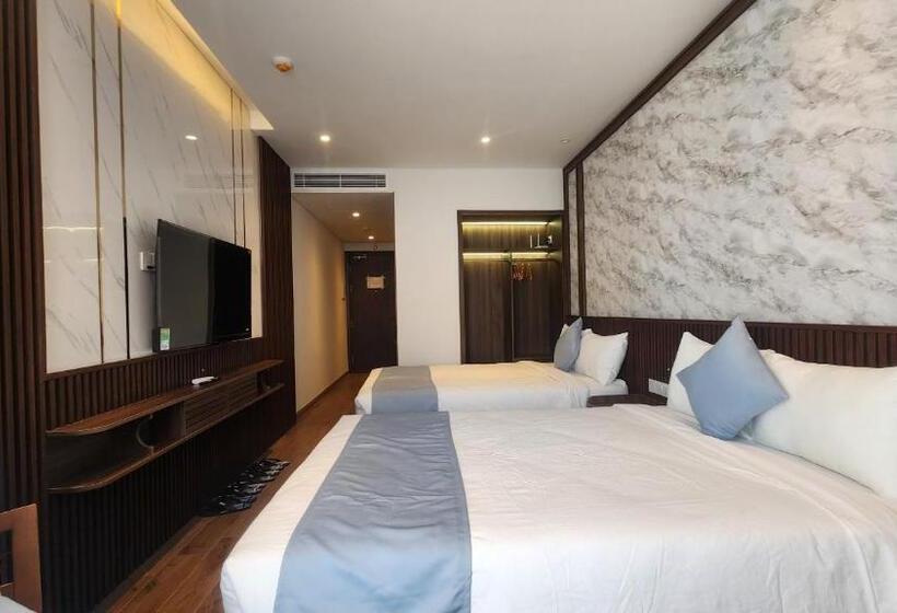اتاق استاندارد چهار تخته با چشم‌انداز دریا, Cozy Mandala Hotel Mũi Né
