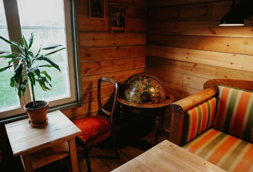 Номер Стандарт Совместная Ванная, The Thistle Inn   Eko Farmstay