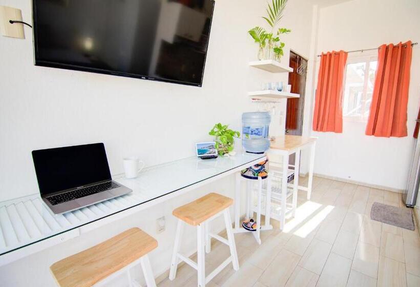 استودیو استاندارد با بالکن, Maravilla Suites   Bucerias Golden Zone