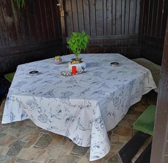 디럭스 룸, Guest House Kotva