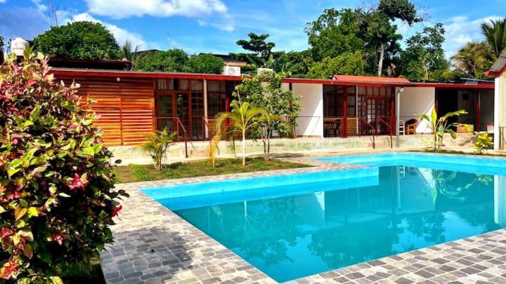 חדר סטנדרט, Tiktoker Lodge