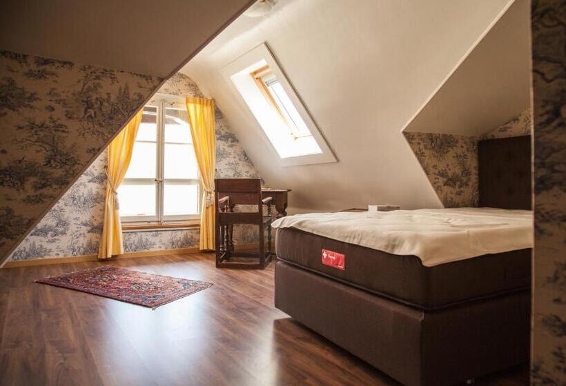 Номер Стандарт Индивидуальный, Hôtel Les Vieux Toits