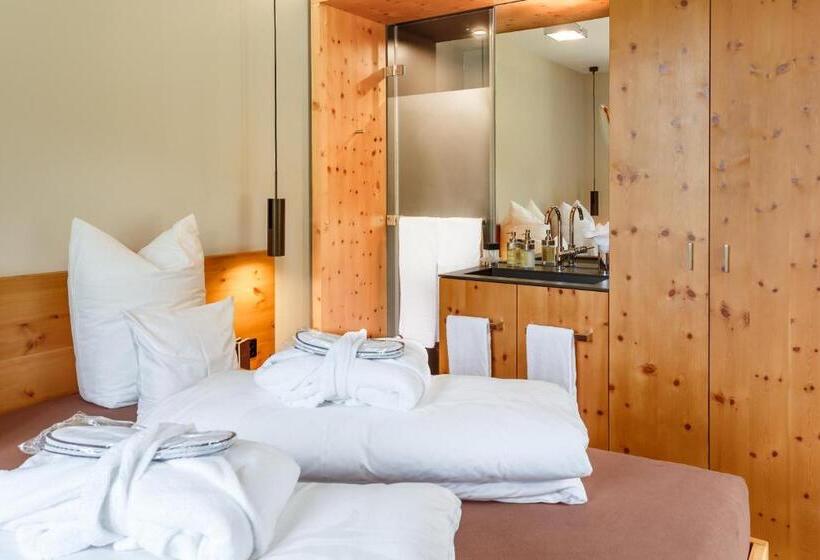اتاق کلاسیک, The Alpina Mountain Resort