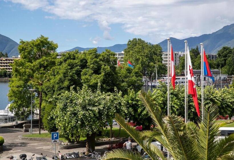 سوئیت جونیور برای معلولان, Lago Maggiore   Welcome!
