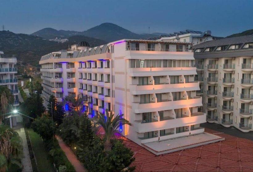 Номер Стандарт с Балконом, Club Mirabell
