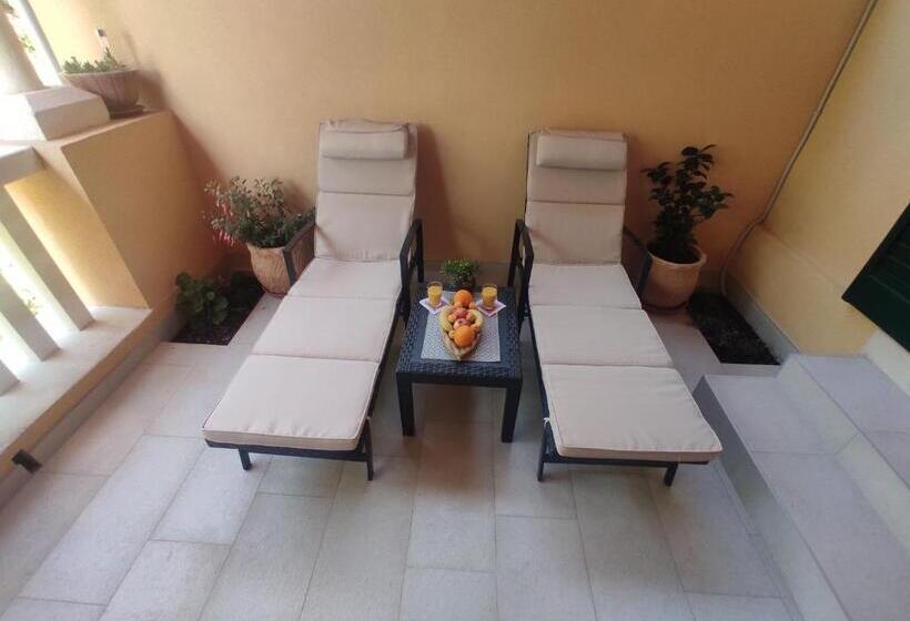 اتاق استاندارد, Room Porat 2 With Private Terrace