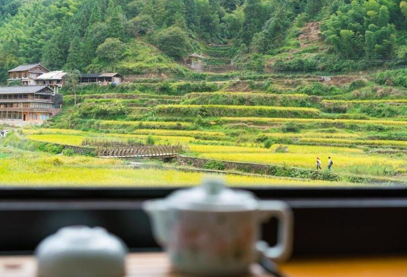 اتاق خانوادگی, 肇兴溪舍山堂 Creekside Inn