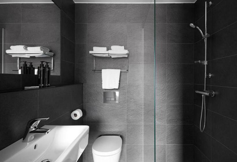 سوئیت با تخت بزرگ, The Social Hub Eindhoven