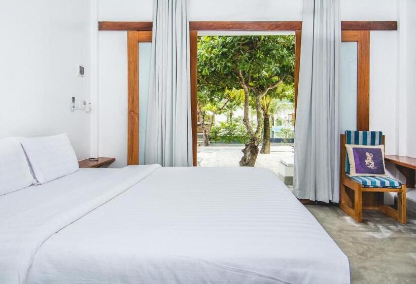 豪华园景房, Long Set Resort