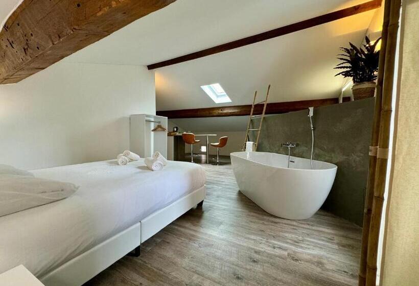 Номер Deluxe, Chambre De Charme à Evisa