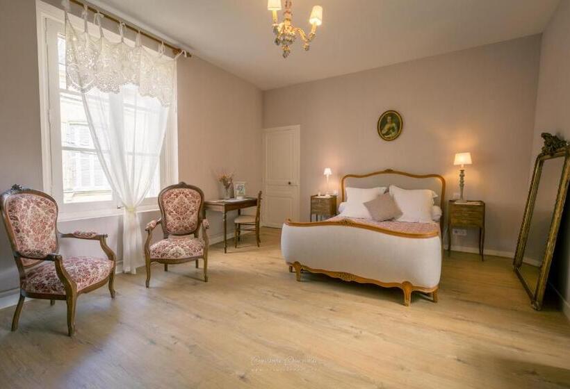 Family Suite, Le Prieuré Sainte Croix