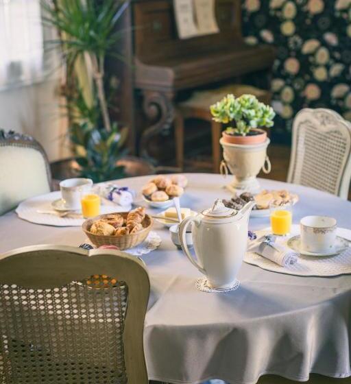 Family Suite, Le Prieuré Sainte Croix